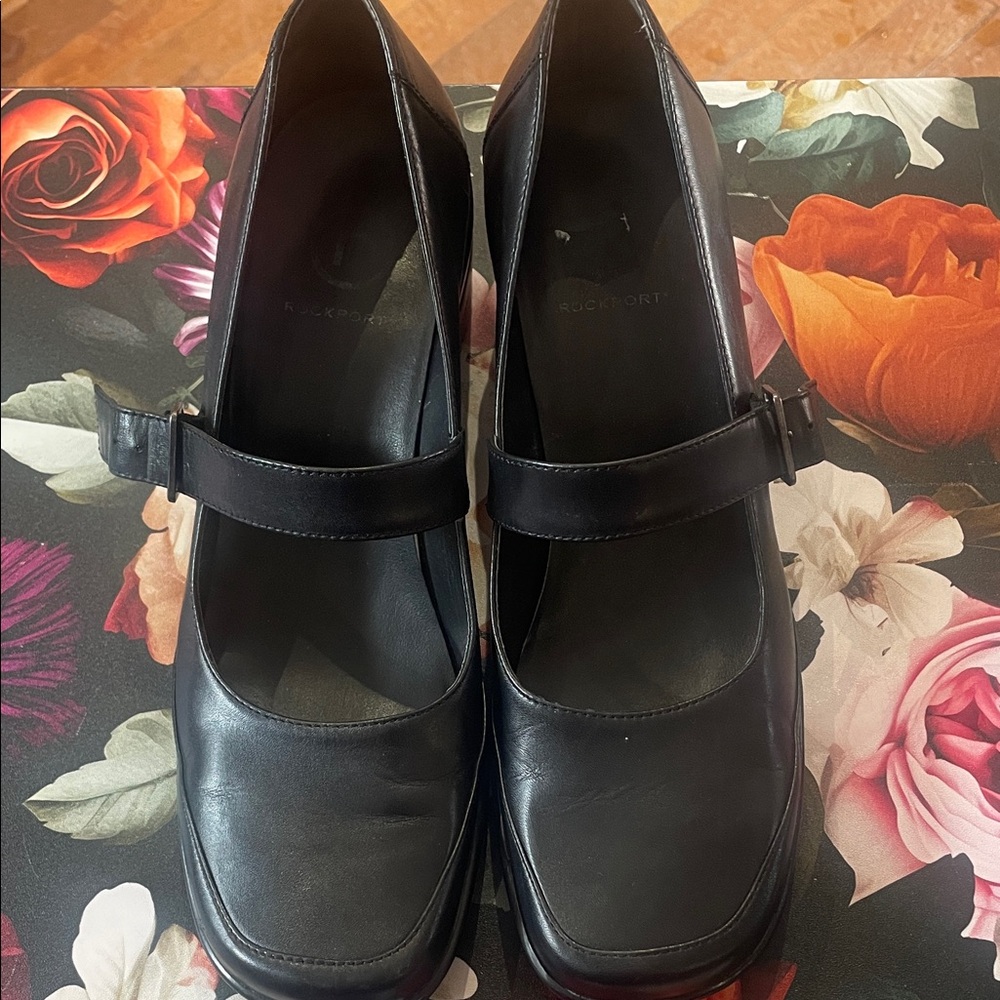 Rockport Women's Classic Black Mary Jane Heels